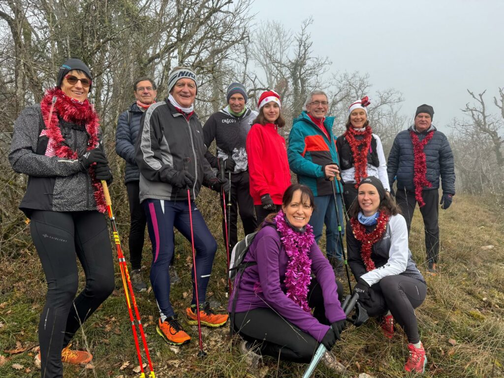 Groupe de marcheurs de la croco noël